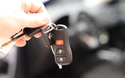 Come controllare se il passaggio di proprietà dell'auto è avvenuto